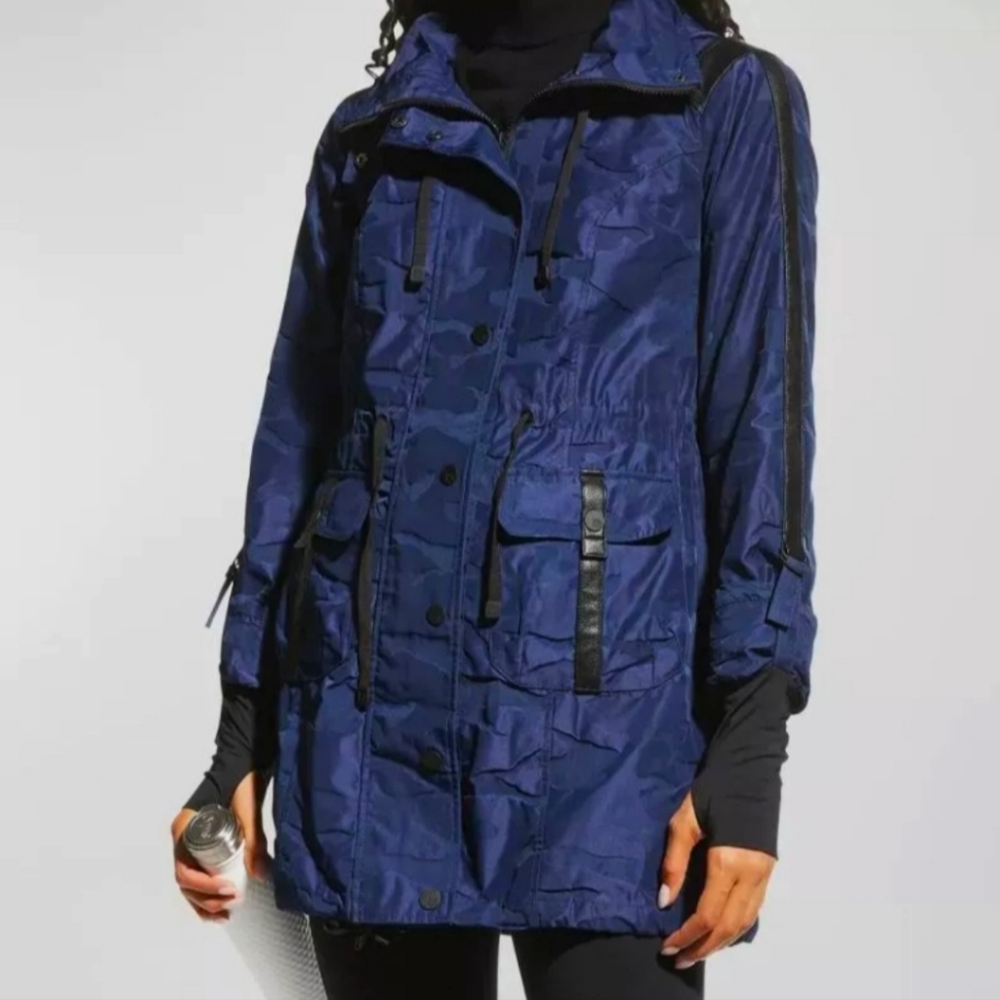 Blanc Noir Camo Printed Hooded Anorak Jacket Navy